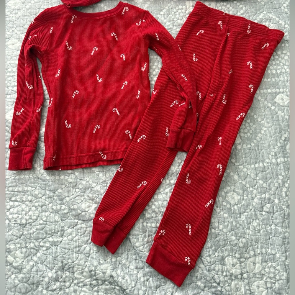 🦄 Carter's Red Candy Cane Kids Pajamas